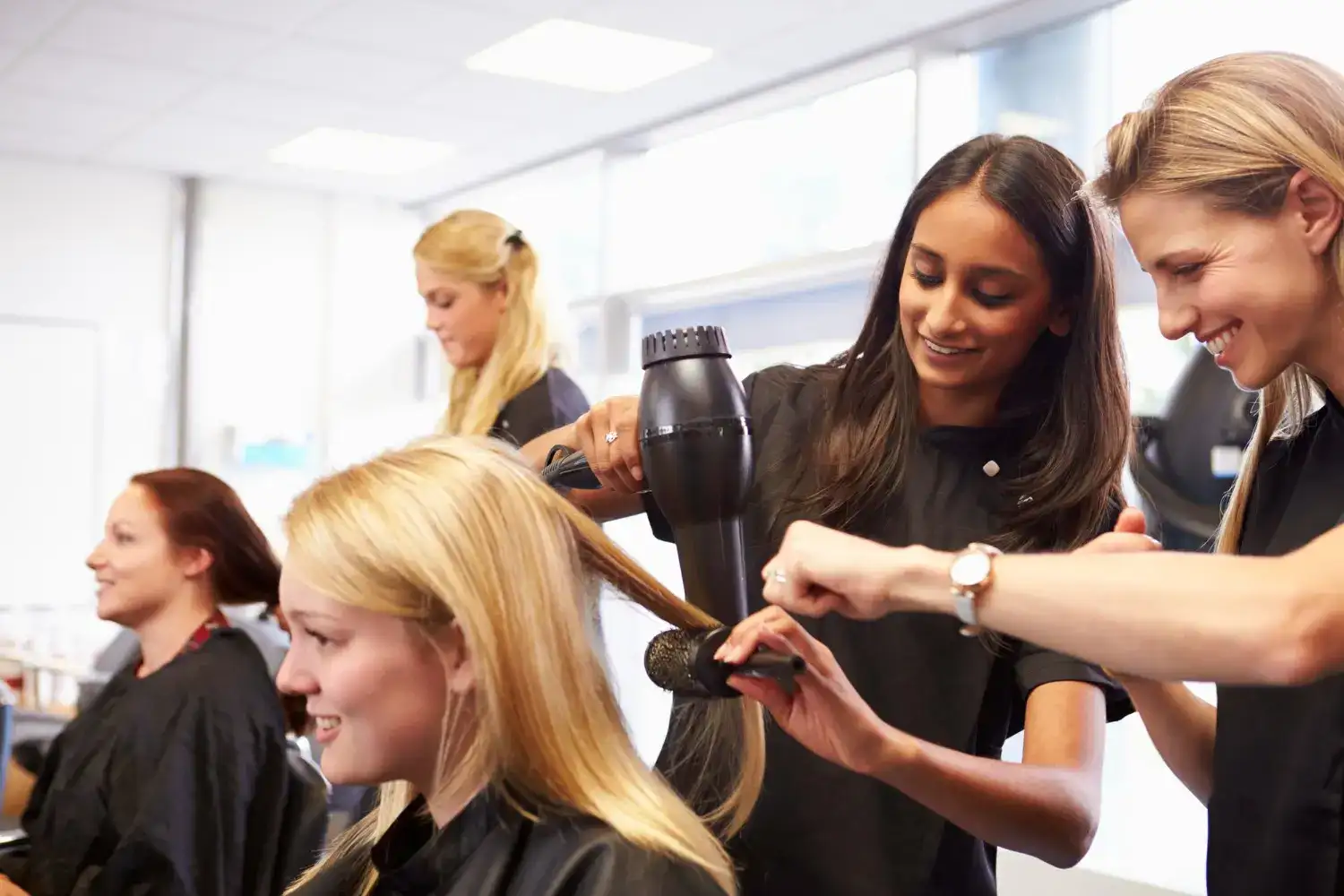 VAT for catering, hairdressing to be cut from 13.5% to 9%