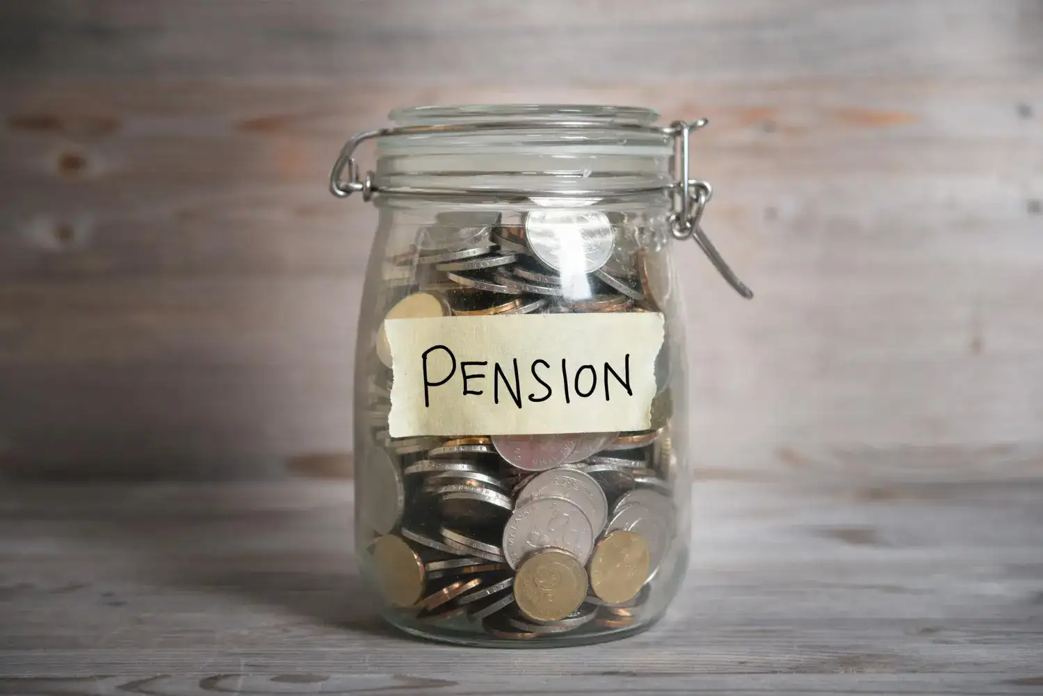 Pensions, social welfare payments to rise by €10 weekly